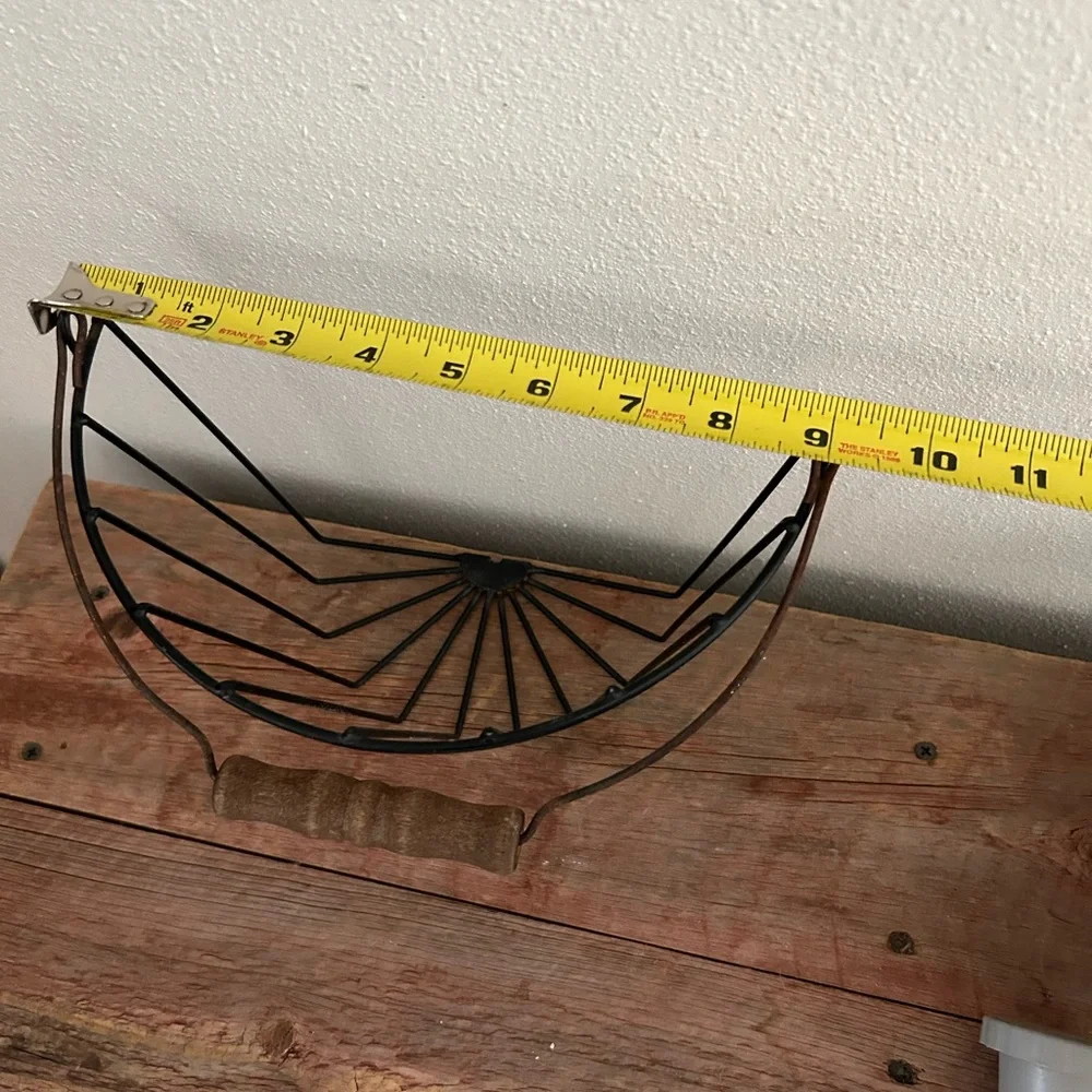 Metal black Wire hanging basket with wood handle